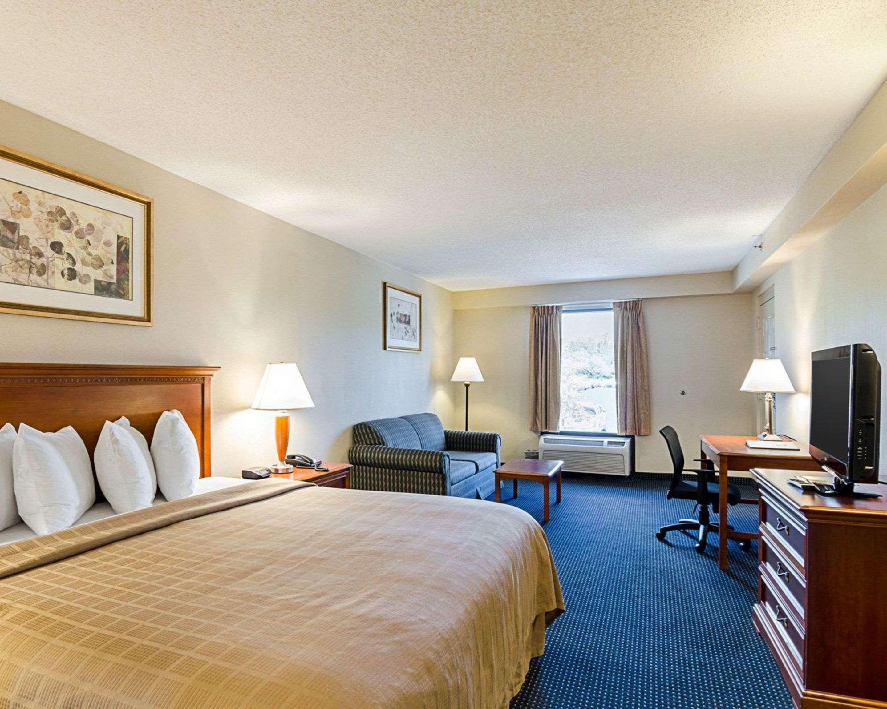 Quality Inn Troutville - Roanoke North Exterior foto